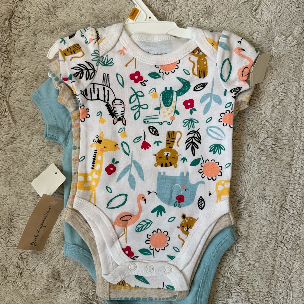 3 pack animal themed onesies - newborn NWT